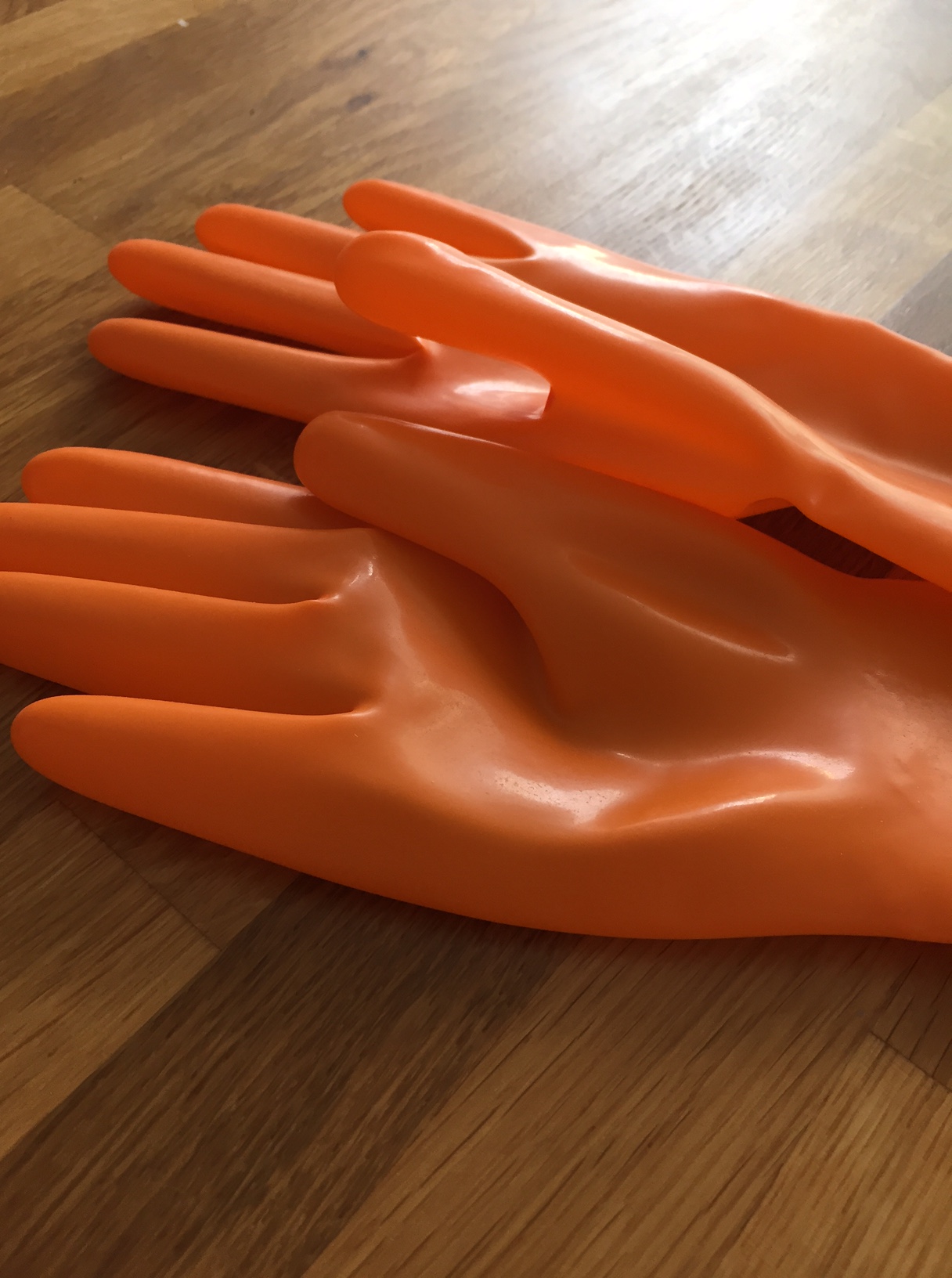 Orange Latex Gloves 36